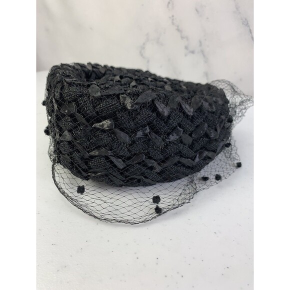 Vintage 60s 50s Dayne Fascinator Hat Union USA Black Straw Classy Jackie Kennedy - Picture 1 of 13